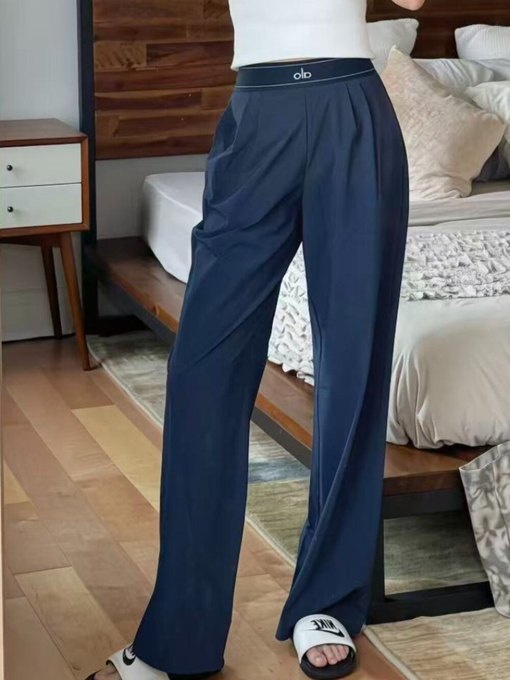 🤸♂️Navy Blue ALO Yoga Suit Up Trouser (Regular)Loose-fitting wide-leg pants🧚